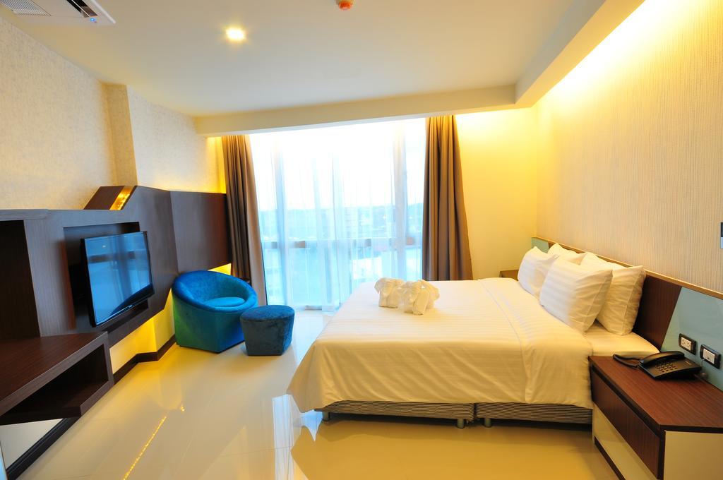 42C The Chic Hotel Nakhon Sawan Værelse billede
