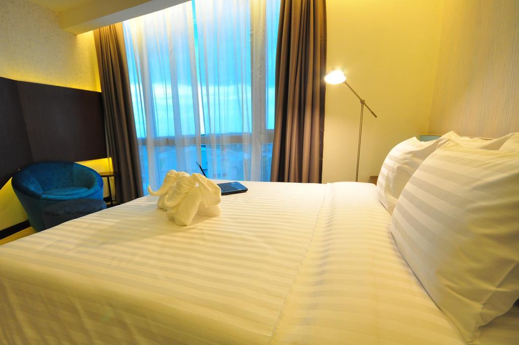 42C The Chic Hotel Nakhon Sawan Værelse billede